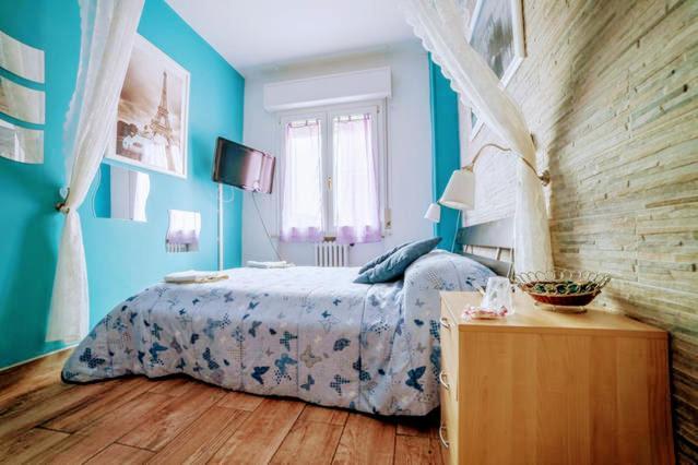 Europe Station Rooms Parma Eksteriør billede