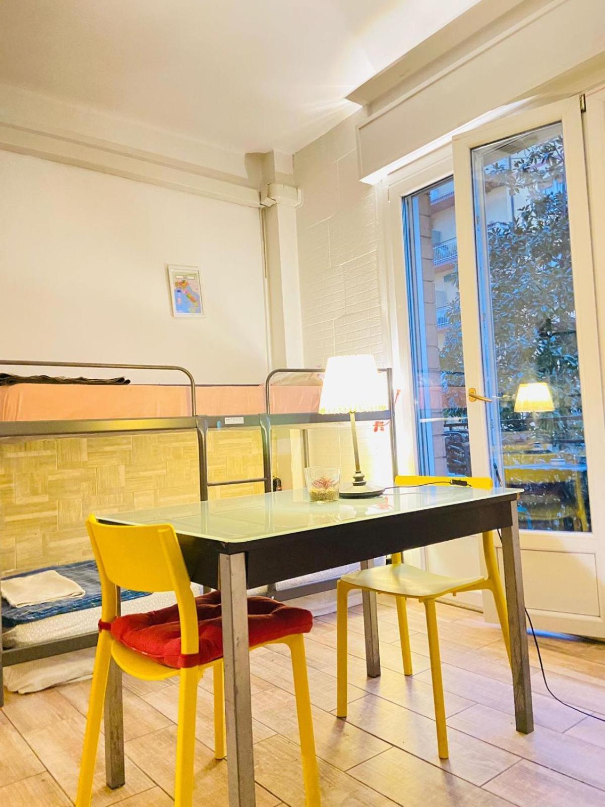 Europe Station Rooms Parma Eksteriør billede